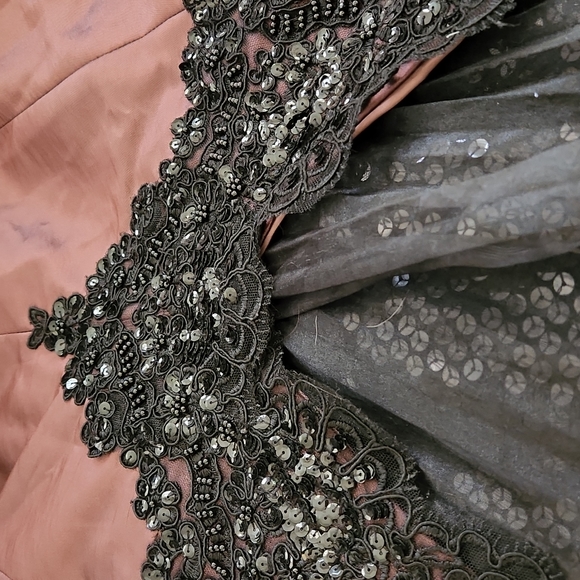 EUC Jovani Strapless Prom/Ballgown - Picture 12 of 16